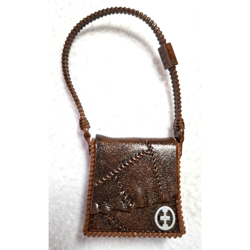 Hunter Huntsman Doll Mattel Ever After High Brown Messenger Bag Accessory Rugged